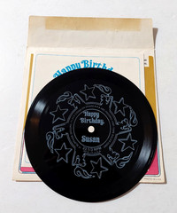 Happy Birthday, SUSAN Captain Zoom 6″ Flexi-disc W/Insert & Sleeve 1975 Rare