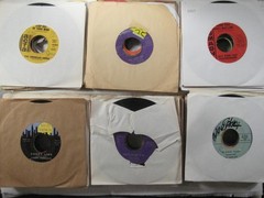 Record lot 45 rpm VG+/NM- 100+ vinyl w/ sleeves pop rock 50s/60s FREE SHIP 5M