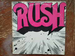 RUSH DEBUT ALBUM ORIGINAL 1974. PLAY TESTED NO SKIPS. TAPE REPAIR INNER SLEEVE.