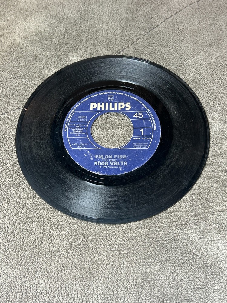 $1 45s – Mixed Genres & Years – G – EX – Flat $5.00 Shipped – ZiGZoG