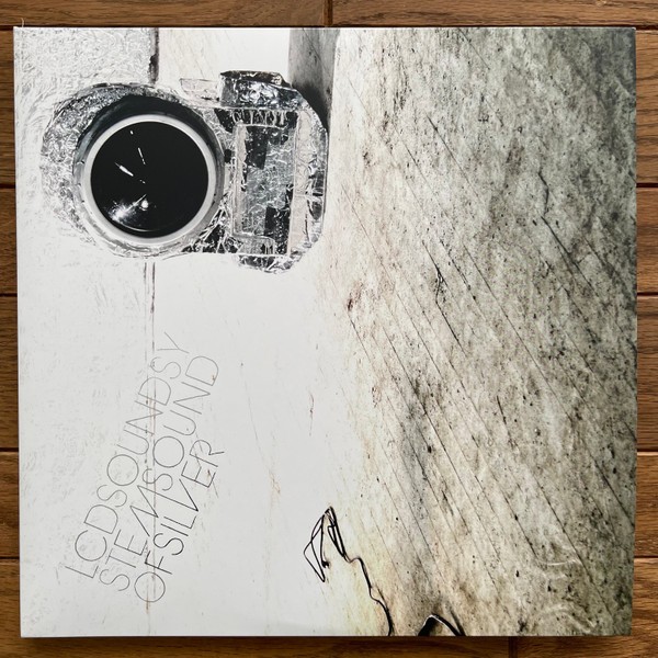 LCD Soundsystem – Sound Of Silver (2xLP, Album, RE, Gat) (Mint (M)) – 3953405149