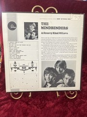 THE MINDBENDERS “A Groovy Kind of Love” Vinyl LP (1966) MGF 27554 Fontana EX/VG+