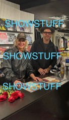 METRIC SIGNED ROMANTICIZE THE DIVE LP VINYL 4/22/26 ROUGH TRADE NYC +PHOTO