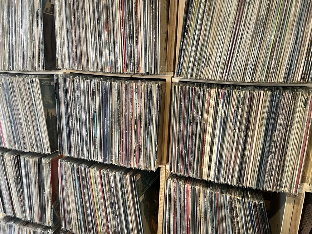 Lot Vinyl Records 100 LPs