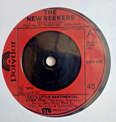 the new seekers – i get a little sentimental over you – excellent condition 7″