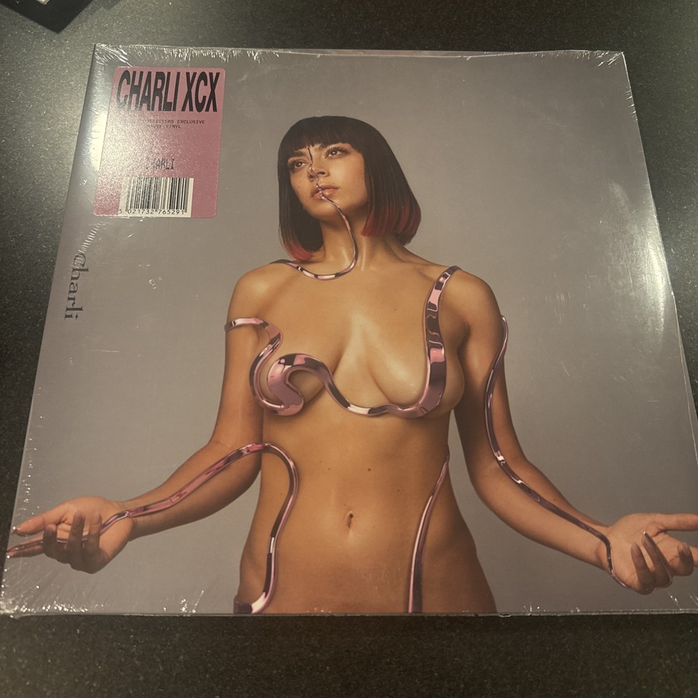Charli XCX “Charli” LE 2LP UO Mauve Vinyl Urban Outfitters