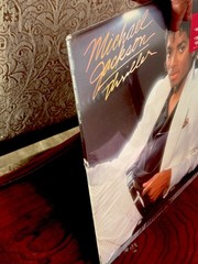 ✨Michael Jackson Thriller (1982 QE 38112) Sealed/Factory Shrink, Beat It Billie