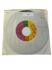 Ronnie Baxter – Is It Because / I Finally Found You 7″ Single 1959 GONE Doo-wop