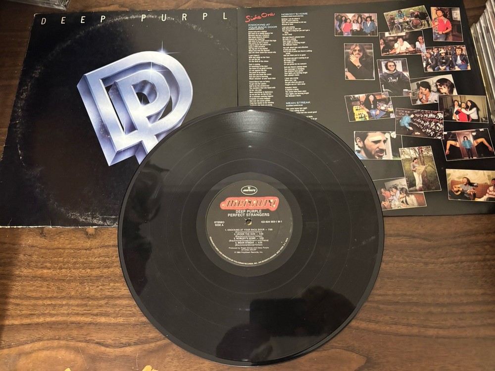 LP Deep Purple – Perfect Strangers LP With Original Lyric Sleeve VG+