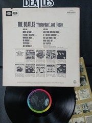 The Beatles * Yesterday and Today * T 2553 * MONO * Vintage * EXCELLENT VINYL
