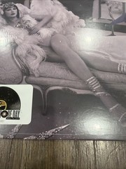Taylor Swift “Elizabeth Taylor” (7 inch Vinyl) Cry My Eyes Violet Glitter RSD 26