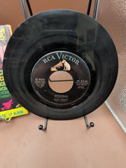 ELVIS PRESLEY BOSSA NOVA BABY / WITCHCRAFT 1963 RCA VICTOR 47-8243 PS