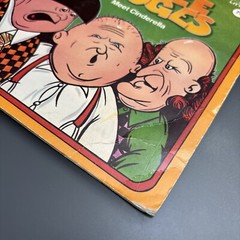 The Three Stooges Meet Cinderella! By Peter Pan Records. 7″-33 1/3 RPM Little LP