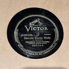 Vtg 78 RPM Album w/ Lot Of 9 Columbia RCA Victor Classical Shellac Records