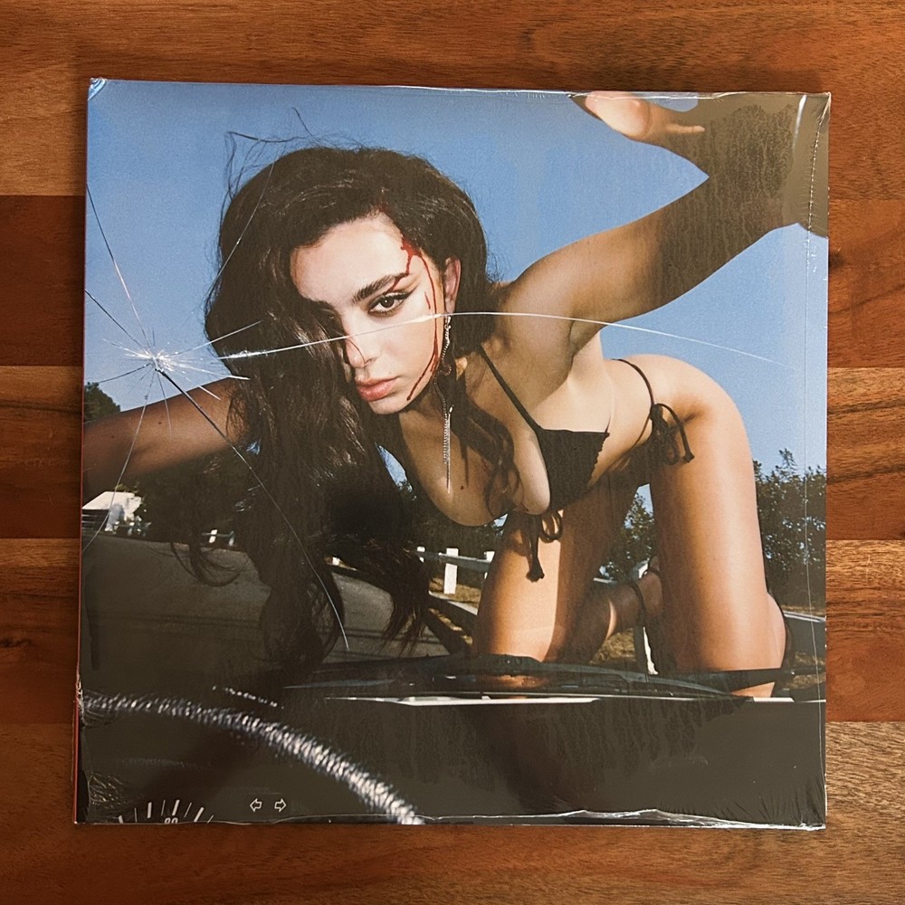 Crash – Charli XCX Vinyl Record LP NEW, SEALED