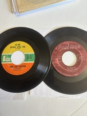 LOT OF 10 45’s Ramon Ayala Y Varios Mas Canciones