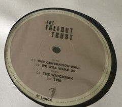 THE FALLOUT TRUST-EP2-THE HEAT AND THE LIGHT-UK 12″ VINYL 2004+INNER-NEW