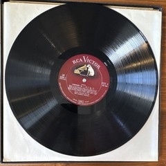 vinyl record: RCA Victor Beethoven Symphonies 1 & 9 Toscanini 33RPM LM-6009