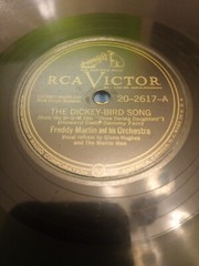 78 RPM RCA Victor “If Winter Comes/Dickey Bird Song” Freddie Martin & Orchestra