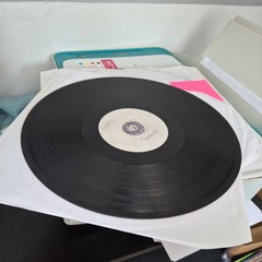 (10) Unknown Artist ‎– Volume One HAPPY HARDCORE 12″ VGC+