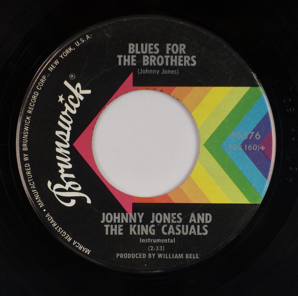 JOHNNY JONES & KING CASUALS: Blues For Brothers US Brunswick Soul Funk 45 HEAR
