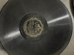 Lot of 7 1920s Victor 78rpm Records