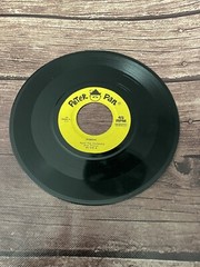 Peter Pan 45 RPM Vinyl Record Popeye SEE NOTES