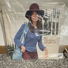 Carly Simon No Secrets LP Vinyl Record Album Multicolor Plastic Slipcover