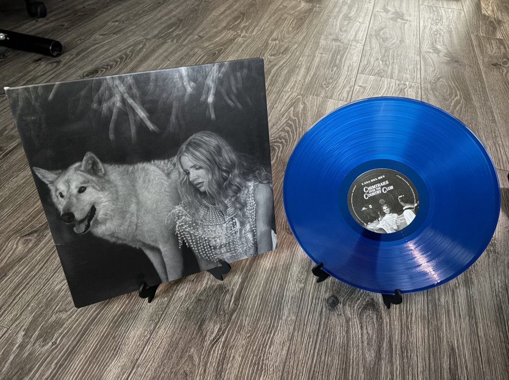 Lana Del Rey – Chemtrails over the Country Club Black Friday Record Store Day