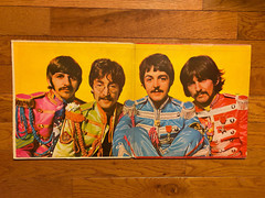 The Beatles Sgt. Pepper’s Lonely Hearts Club Band LP Apple Capitol 1973 Pressing