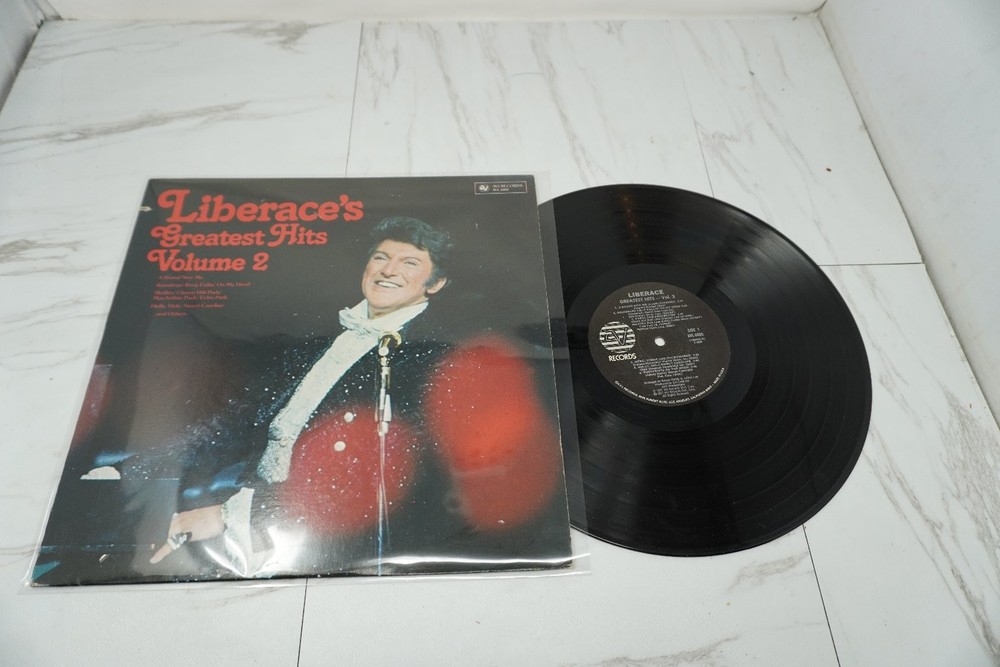 Liberace – Greatest Hits Volume 2 12″ LP Record 1977 AVI Records Pop 33 RPM