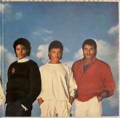 JACKSONS – VICTORY (1984; QE 38946) LP GATEFOLD