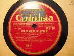 1928 Marise Beaujon Paris Dragon de Villars Il m’aime Espoir Charmant Columbia