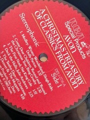 1985 Avon Christmas Treasury LP Dolly Parton Elvis Bing Crosby Nat King Cole Shr