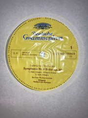 Beethoven 9 Symphonies Karajan Berlin Philharmonic Vinyl 8 LP Box Set DGG Stereo