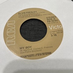 Elvis Presley-Lot of 11 different 45 RPM records in Excellent (EX) condition.