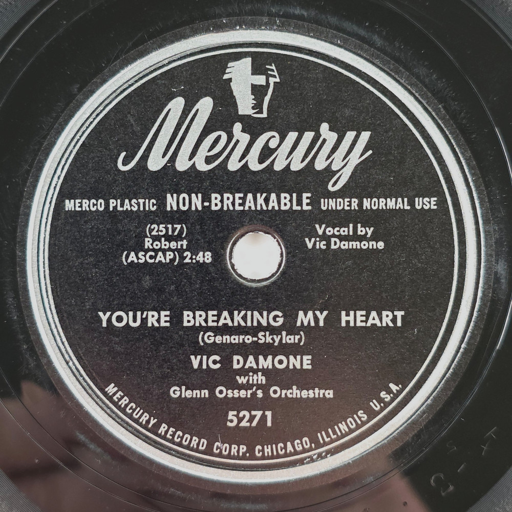 Vic Damone Four Winds / You’re Breaking My Heart 1949 10″ 78 rpm Record 5271
