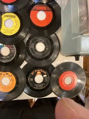 45 rpm records mixed lot of 100, 1950s – 1960s oldies