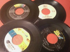 Faux Snakeskin 45 RPM CASE & (50) 1950’s-60’s Doo Wop R & B 45’s See Photos