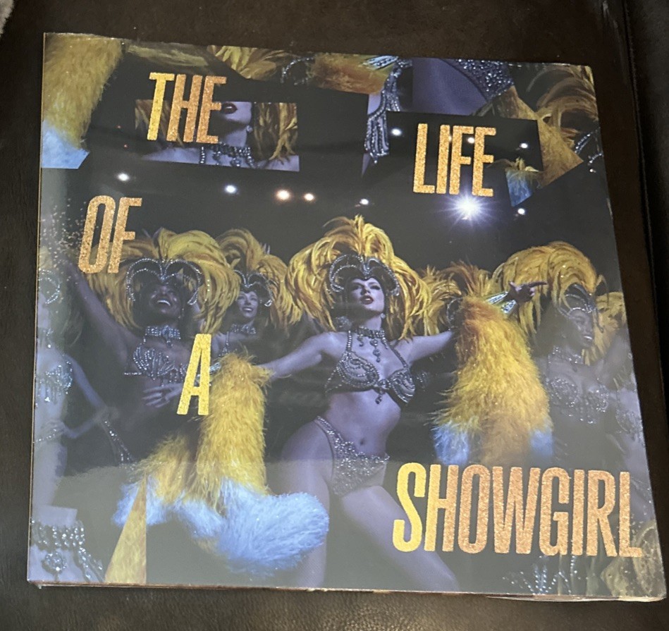 Taylor Swift The Life of A Showgirl Vinyl Lovely Bouquet Golden SEALED IN HAND