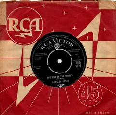 Skeeter Davis:The end of the world/Soembody loves you:UK RCA:1963