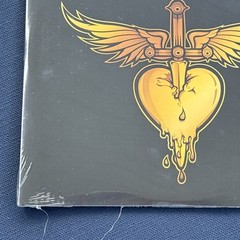 BON JOVI 2 LP GOLD VINYL LP GREATEST HITS + LITHO & HYPE STICKER GATEFOLD COVER
