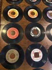 Lot of 51 Vintage 45 RPM Vinyl Records Johnny Cash Brenda Lee Hank Thompson Sun