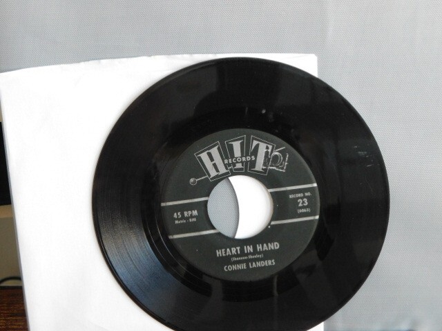 CONNIE LANDERS HEART IN HAND / HARVEY FROLIC THINGS 45 RPM RECORD 057