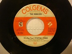 LOT OF 10 45 RPM RECORDS 1960s J Darren Bobby Darin, L Christie, Monkees Cream