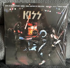 KISS – Live Davenport, Iowa – RKO Orpheum Theatre – 7/20/75 – First Show 2LP