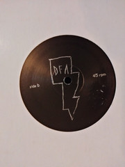 JUAN MACLEAN DER HALF-MACHINE I ROBOT LESS THAN HUMAN DFA RECORDS 2004 10″ SINGL