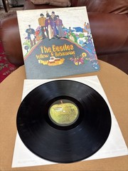 The Beatles – Yellow Submarine LP (1969) Apple Records SW-153 Original Press