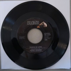 KENNY ROGERS MORNING DESIRE/PEOPLE IN LOVE RCA RECORDS VINYL 45 VG 28-14