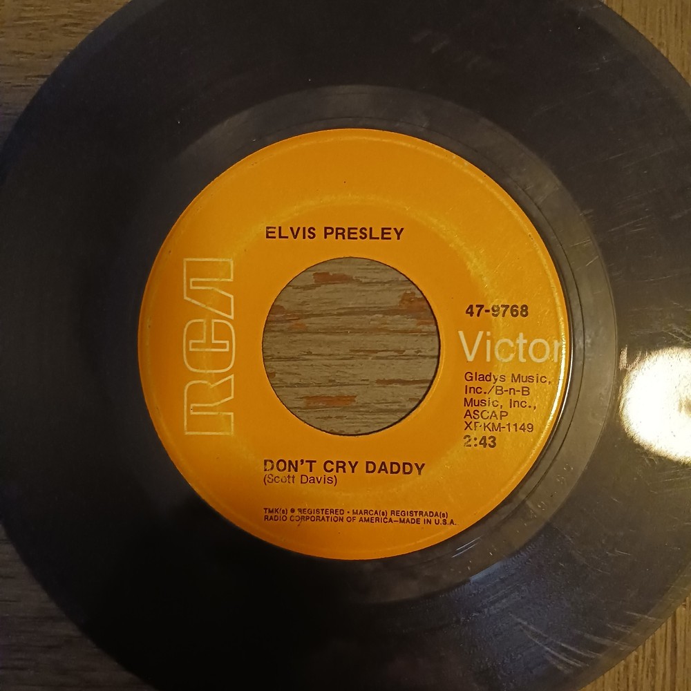 vintage 45 rpm vinyl records